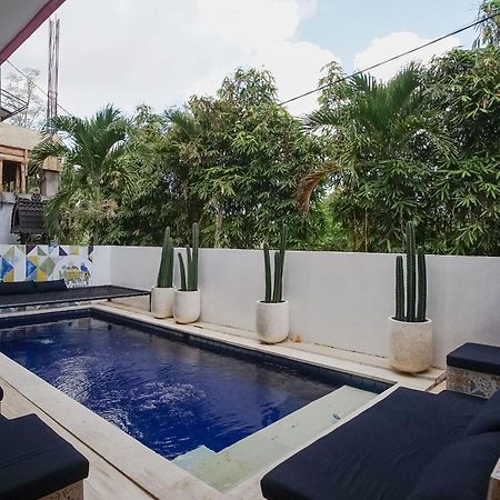 Margarita Surf Hostel Canggu Εξωτερικό φωτογραφία