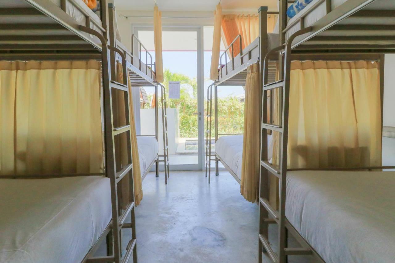 Margarita Surf Hostel Canggu Εξωτερικό φωτογραφία